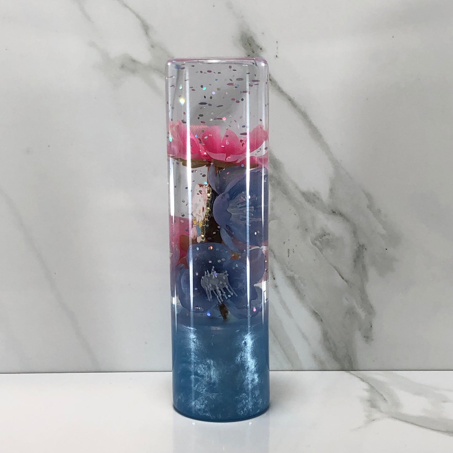 Mr__Grip 5 3/4 inch resin hello kitty pink and light blue cherry blossom #512