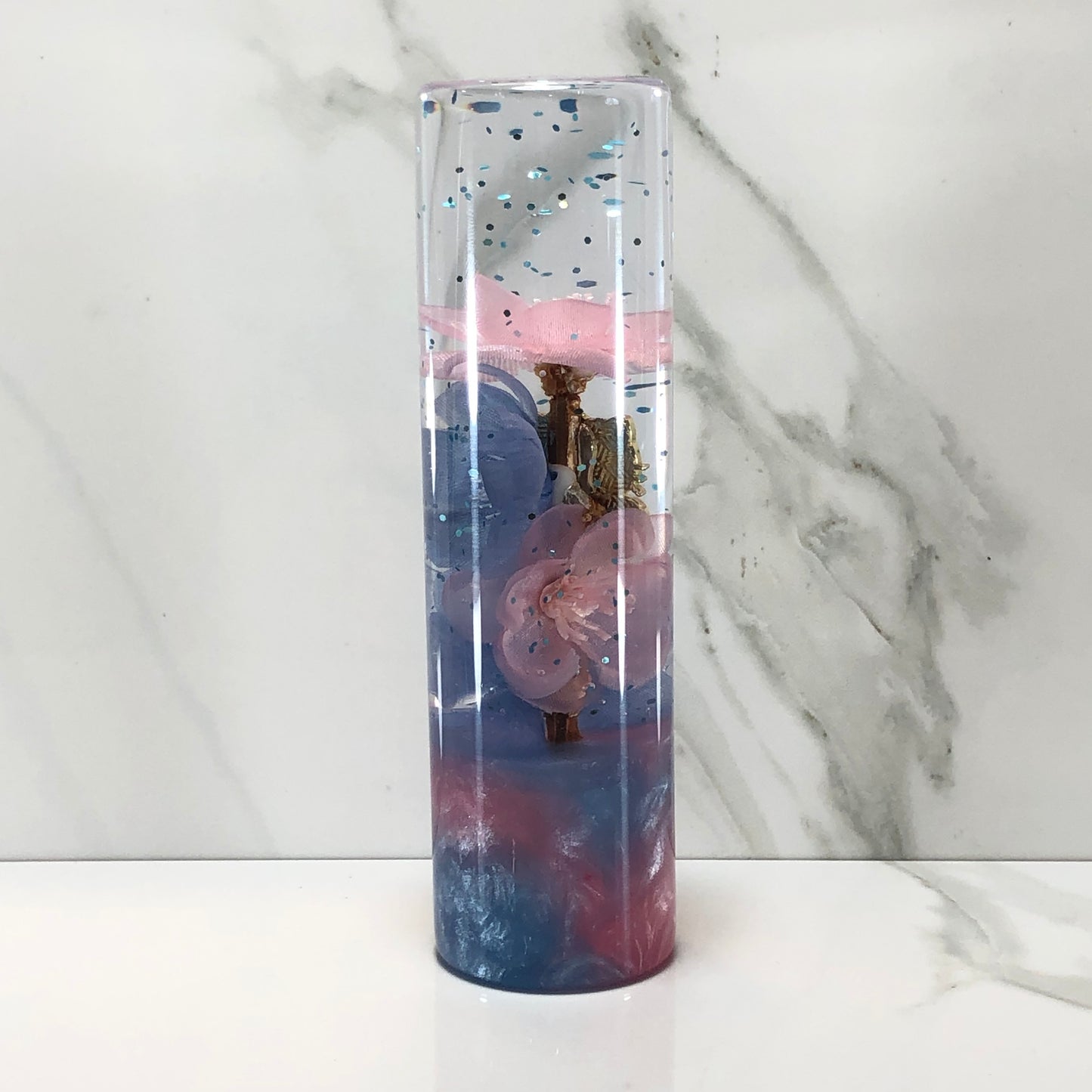 Mr__Grip 5 3/4 inch resin hello kitty light pink and light blue cherry blossom #514