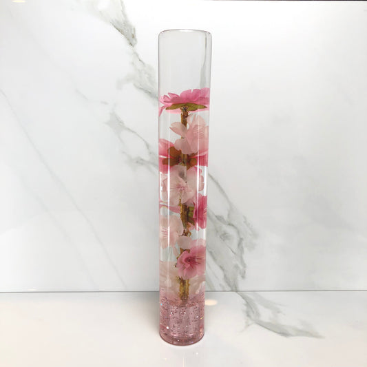 A 254mm pink resin shift knob, one of Mr Grip’s show-build sizes
