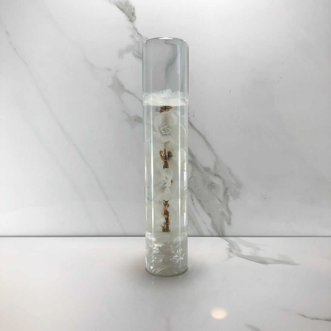 A 190mm white cherry blossom resin shift knob